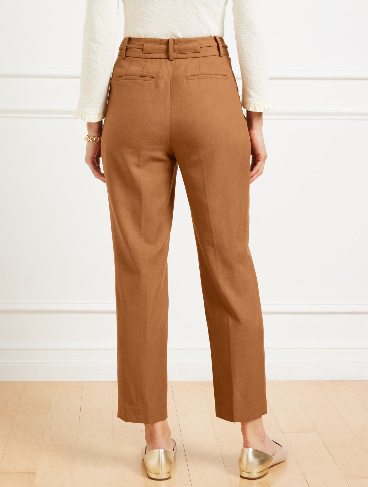 TAPERED ANKLE PLEATED PANTS