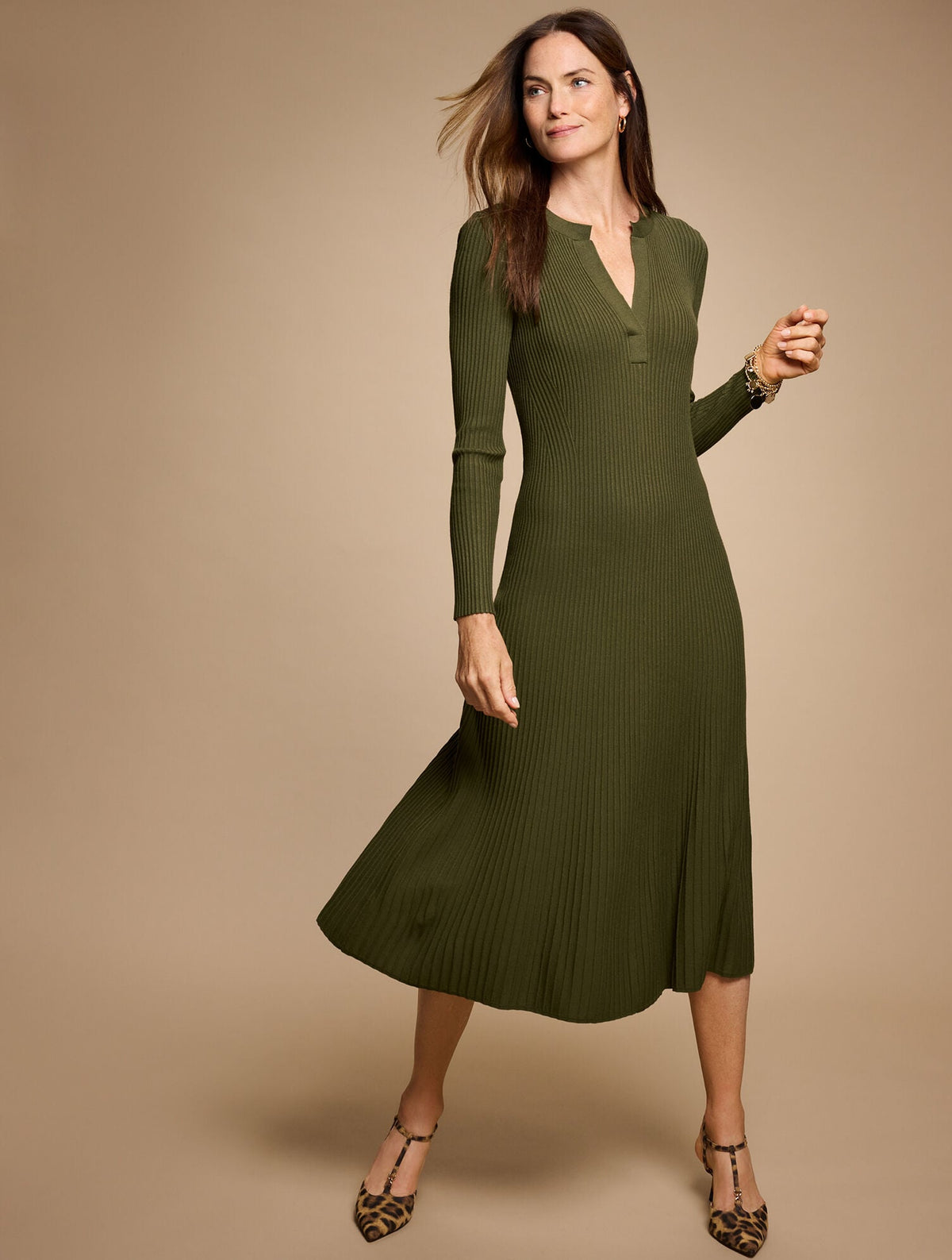 FIT & FLARE RIBBED MIDI DRESS