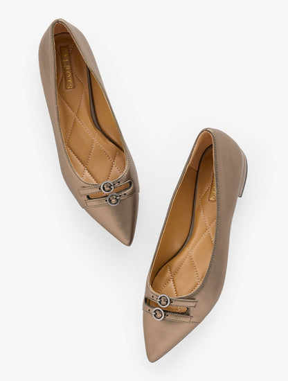 SCARLET METALLIC CUT OUT NAPPA FLATS