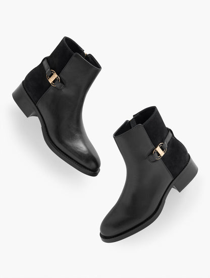 BLACK,5M,Medium