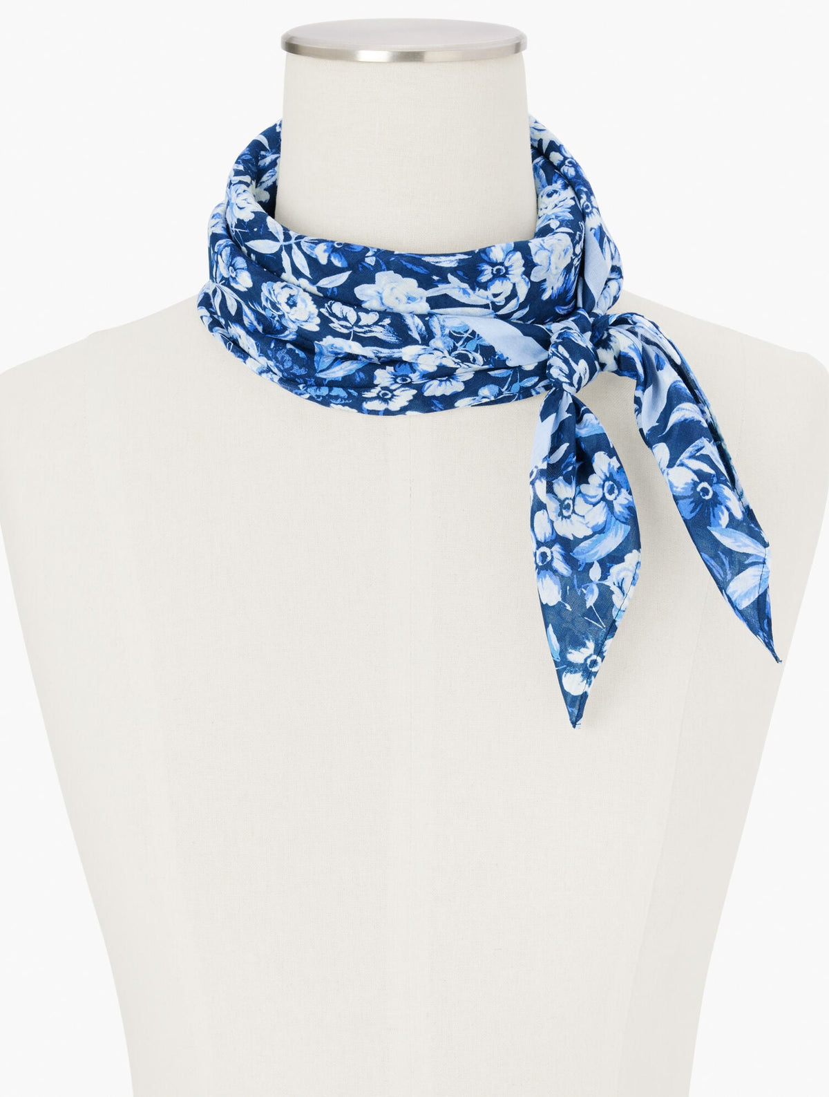 RAVISHING FLORAL SQUARE SCARF