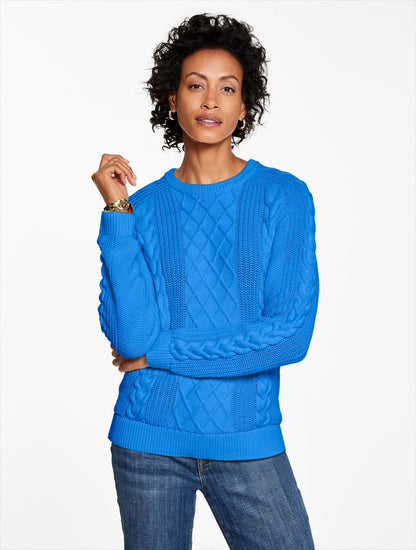 CABLE KNIT CREWNECK SWEATER
