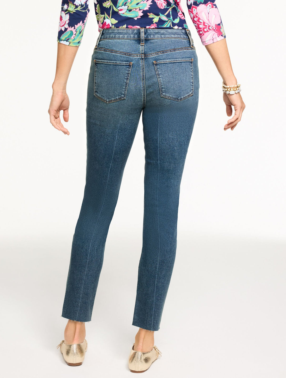 SLIM ANKLE RAW HEM JEANS - ROSLYN WASH - CURVY FIT