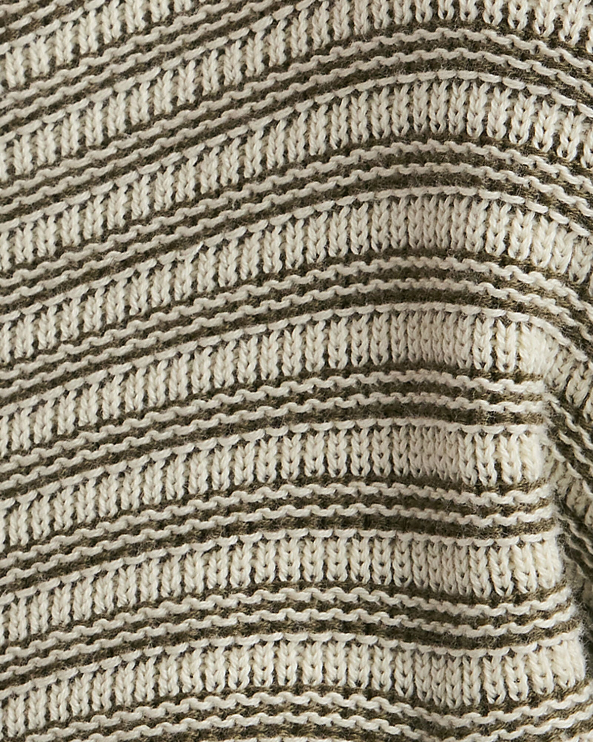 ORGANIC COTTON LINEAR STITCH CREWNECK SWEATER