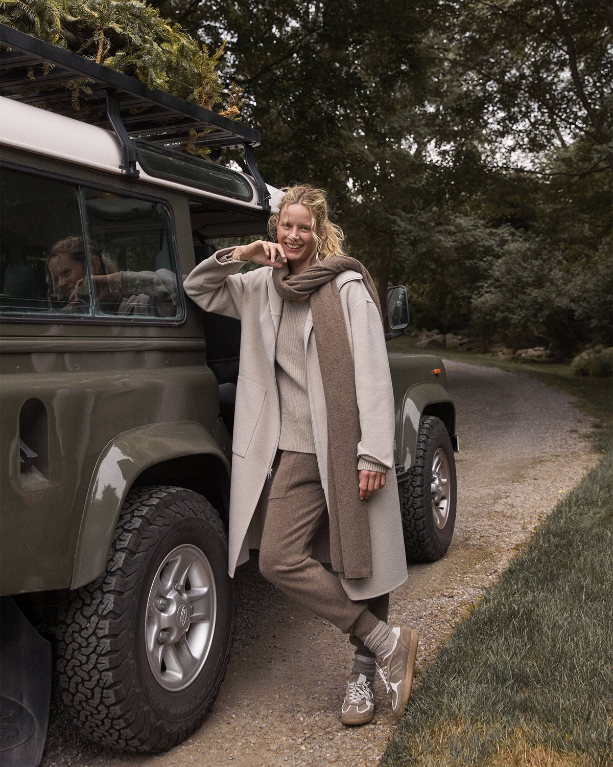 CASHMERE CARGO JOGGERS