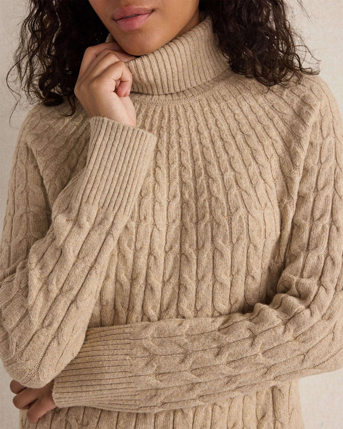 ORGANIC COTTON BLEND GRADIENT CABLE SWEATER