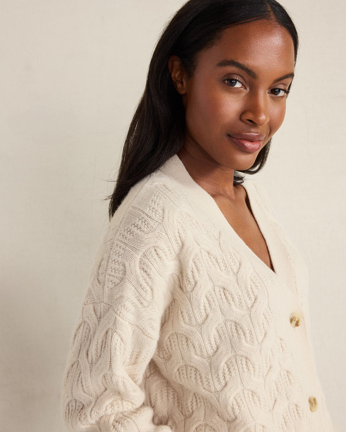 CASHMERE CABLE CARDIGAN