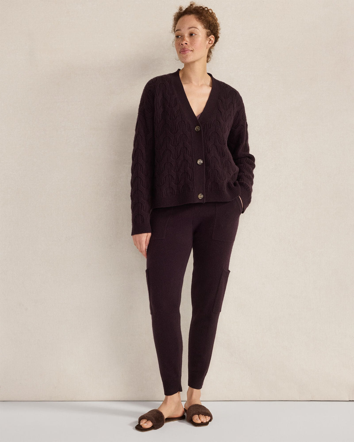 CASHMERE CABLE CARDIGAN