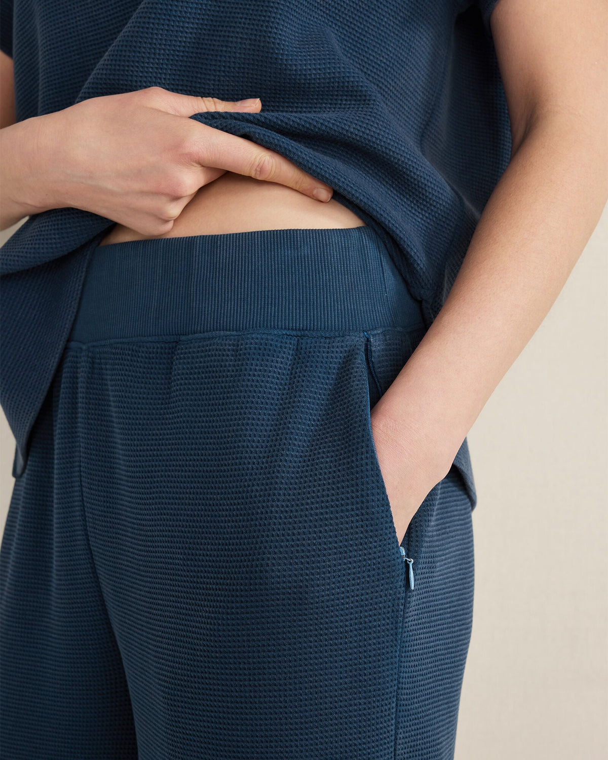 ORGANIC COTTON WAFFLE BARREL LEG PANTS