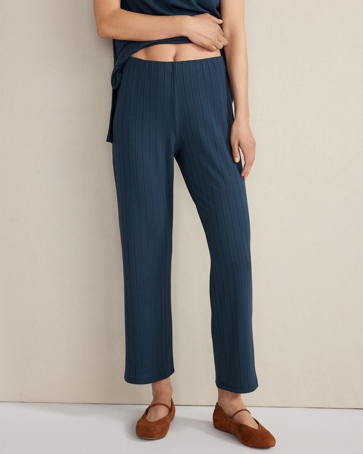 RIBBED KICK FLARE PANTS