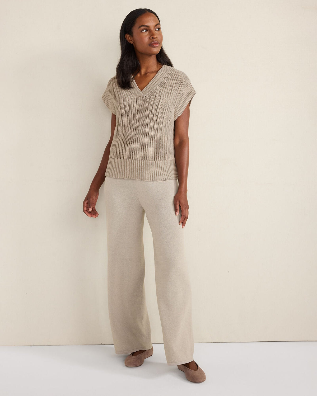 ORGANIC COTTON LINEN SHAKER STITCH V-NECK SWEATER
