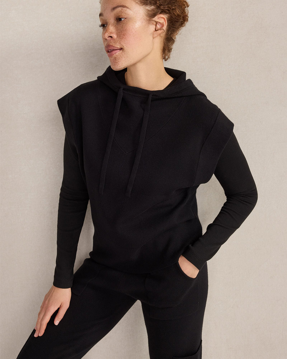 VISCOSE BLEND SLEEVELESS HOODIE