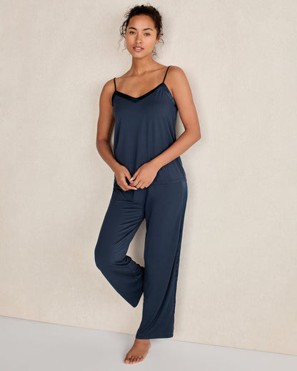 CALM & COOL V-NECK SLEEP CAMI
