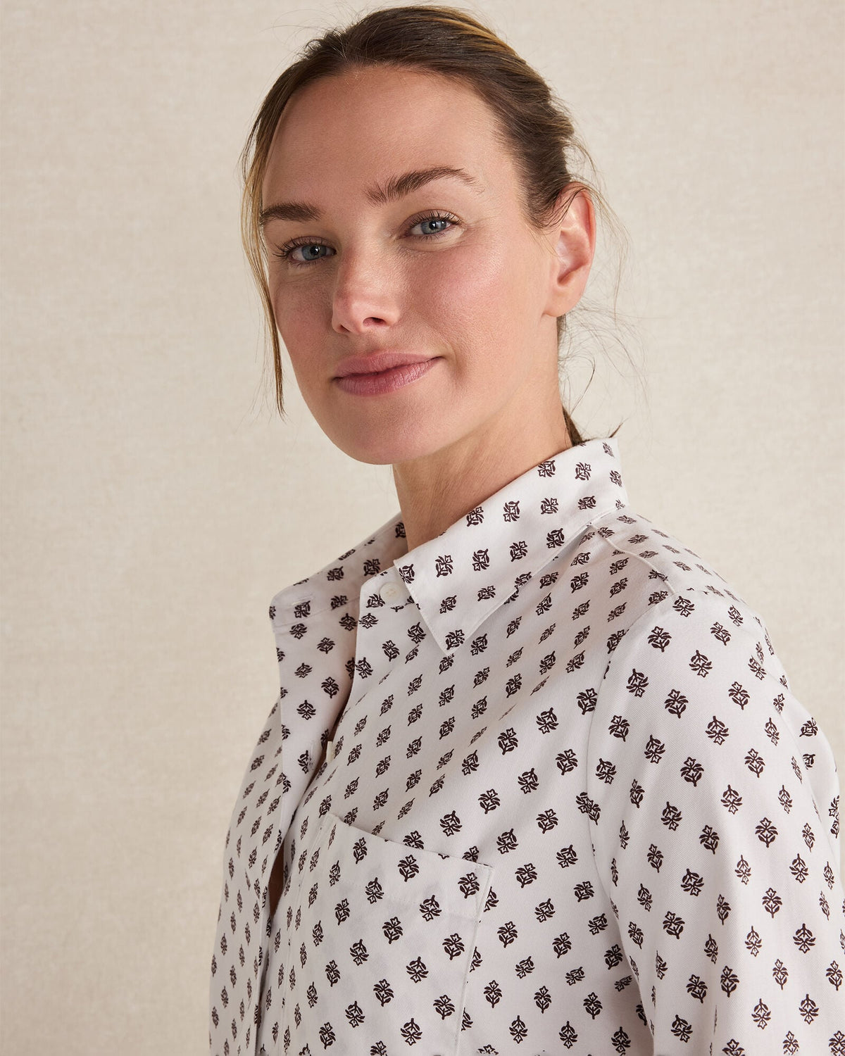 ORGANIC COTTON BLEND FLORAL TILE PAJAMA TOP