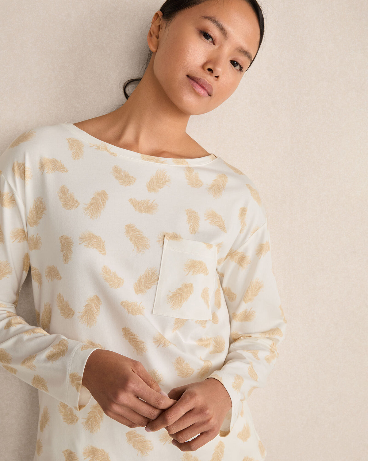 ORGANIC COTTON JERSEY FEATHER PRINT PAJAMA SHIRT