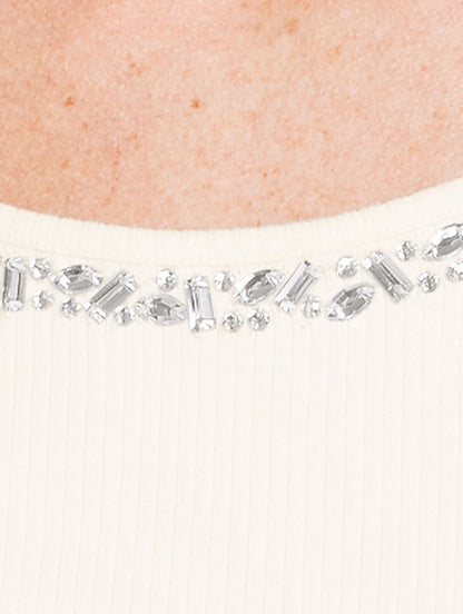 EMBELLISHED RIBBED SCOOP NECK TEE
