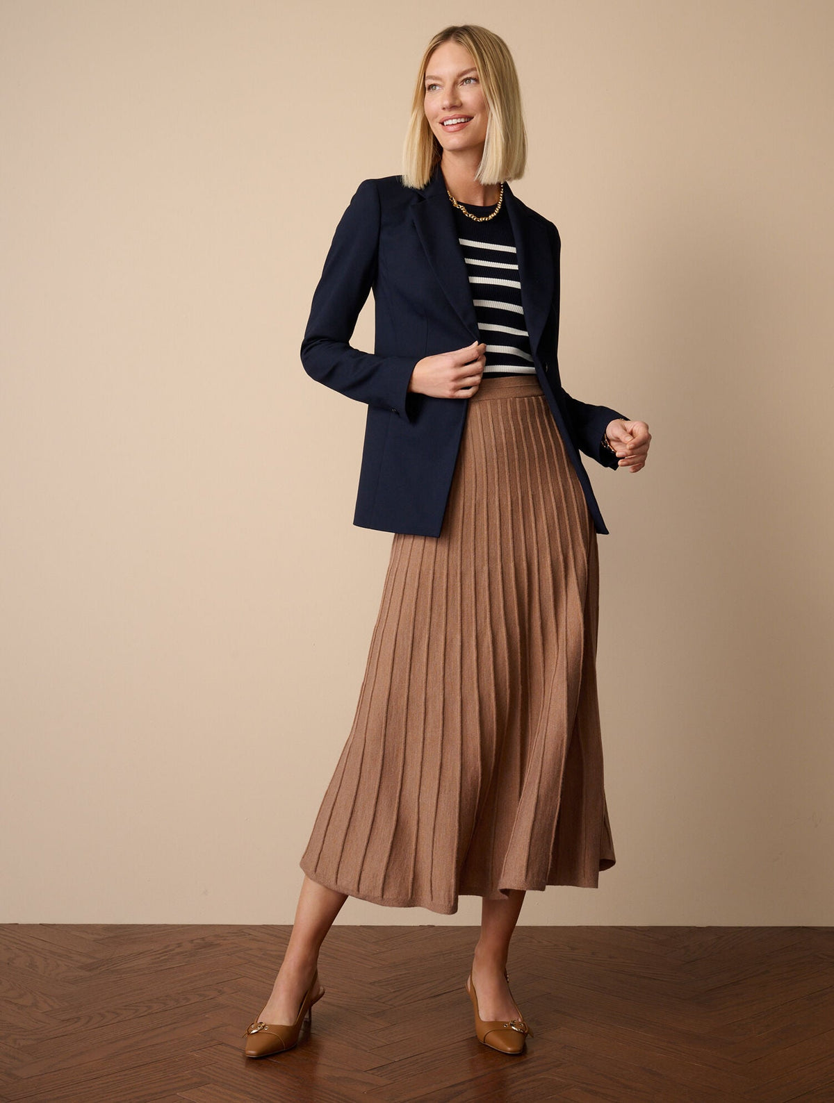 PLEATED FIT & FLARE SKIRT
