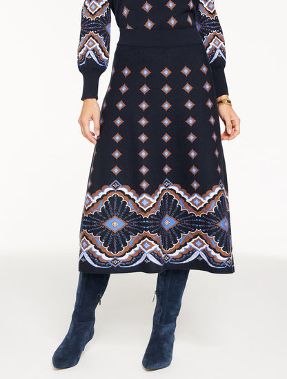 JACQUARD FIT & FLARE SKIRT - SCALLOP MEDALLION