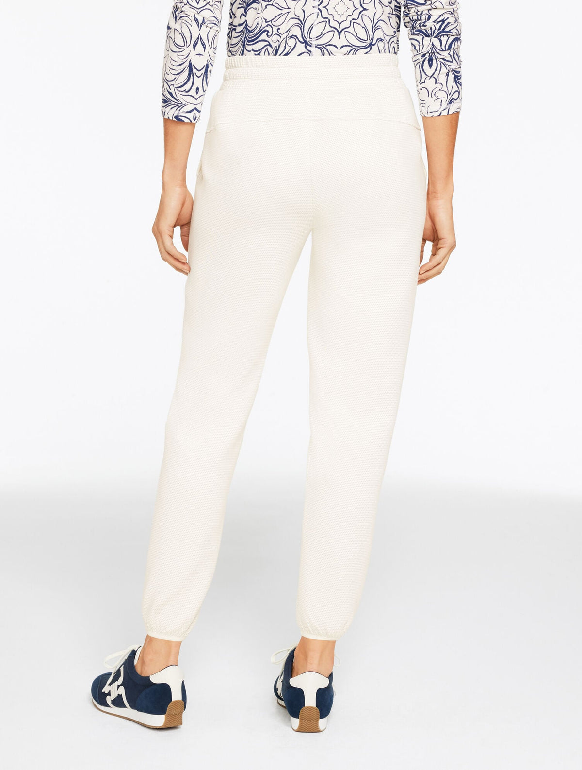 AIRKNIT STRETCH MESH JOGGERS