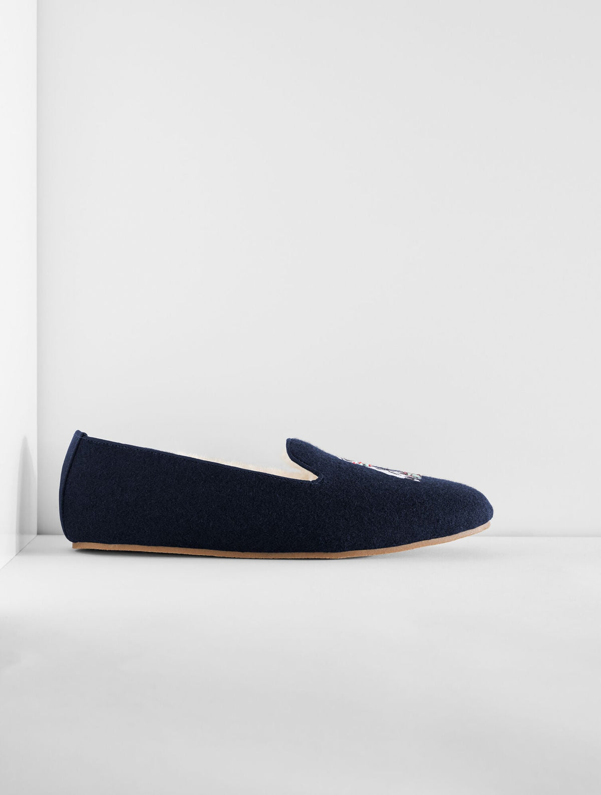 FIRESIDE EMBELLISHED FLANNEL SLIPPERS - DOG