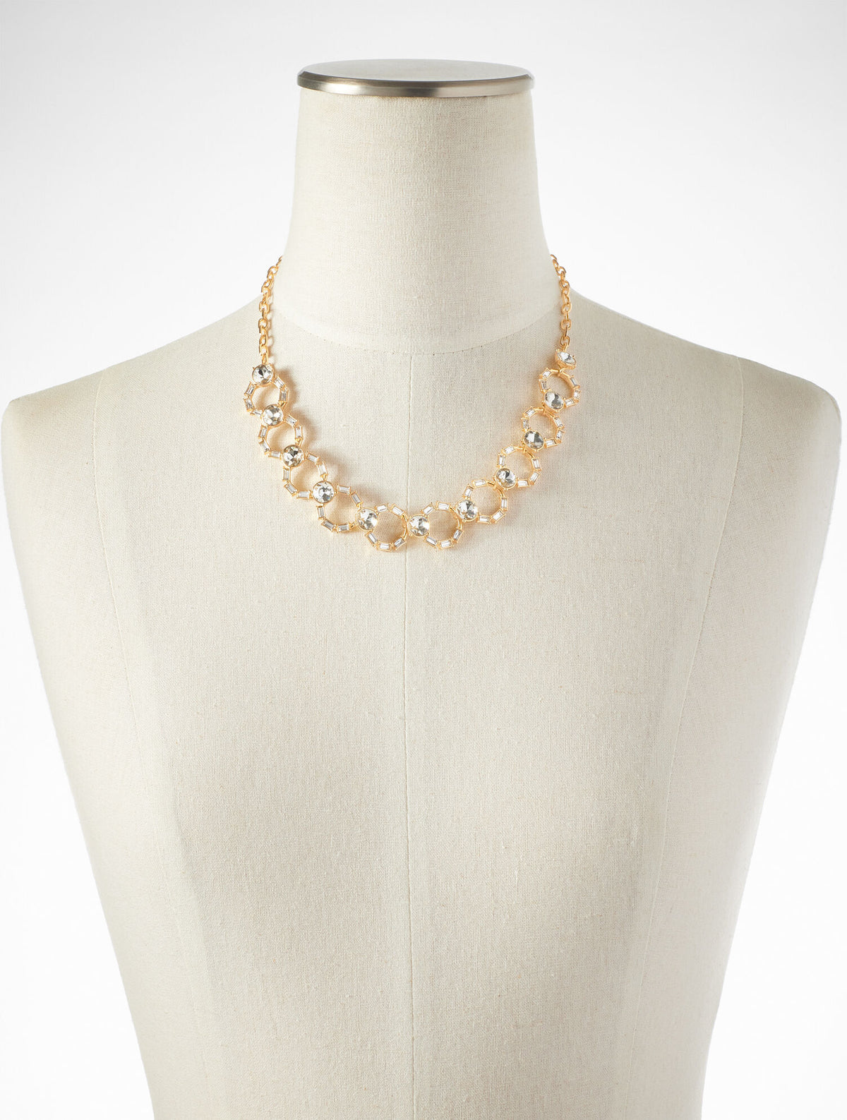INTERLOCKING BAGUETTE NECKLACE