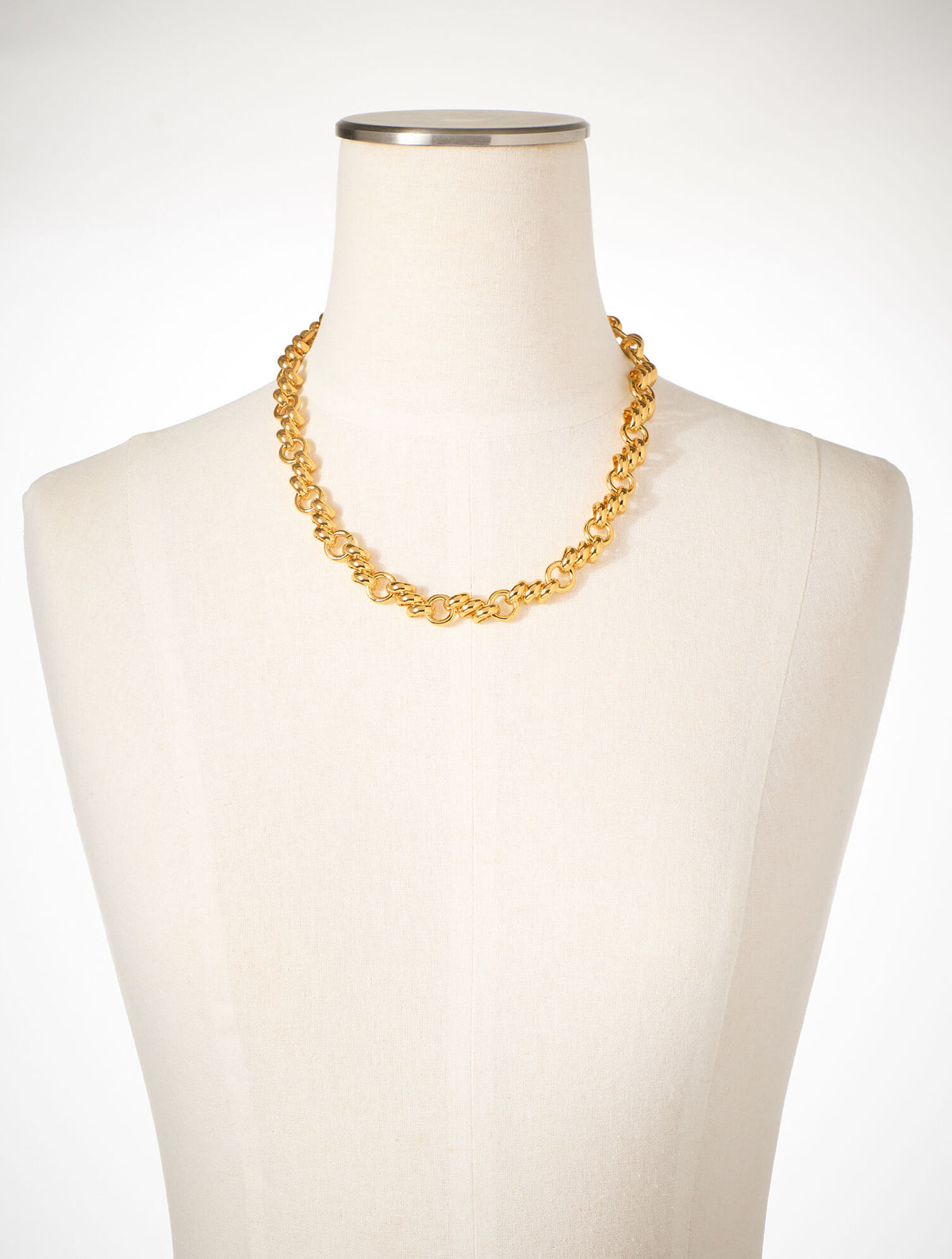 TRI LINKS NECKLACE