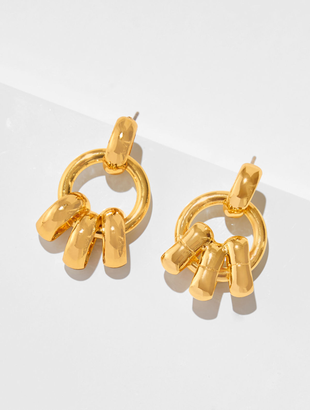 TRI LINKS DROP EARRINGS