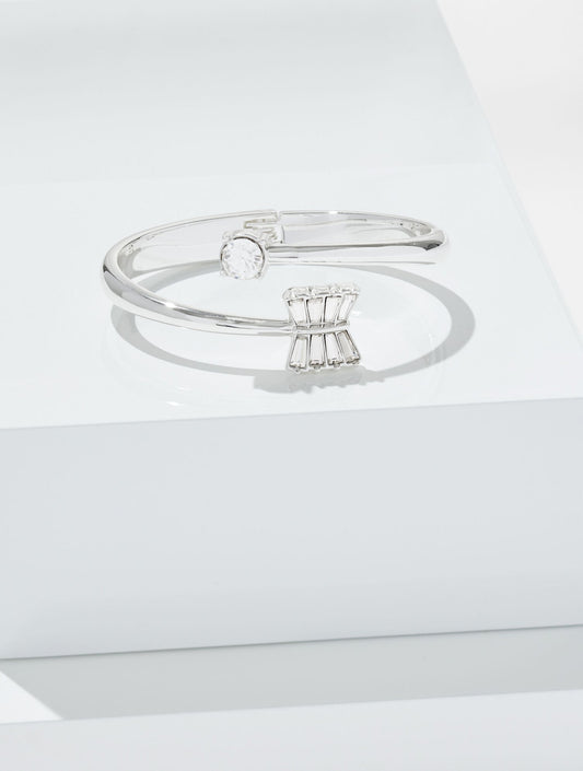 EMBELLISHED HINGE BRACELET
