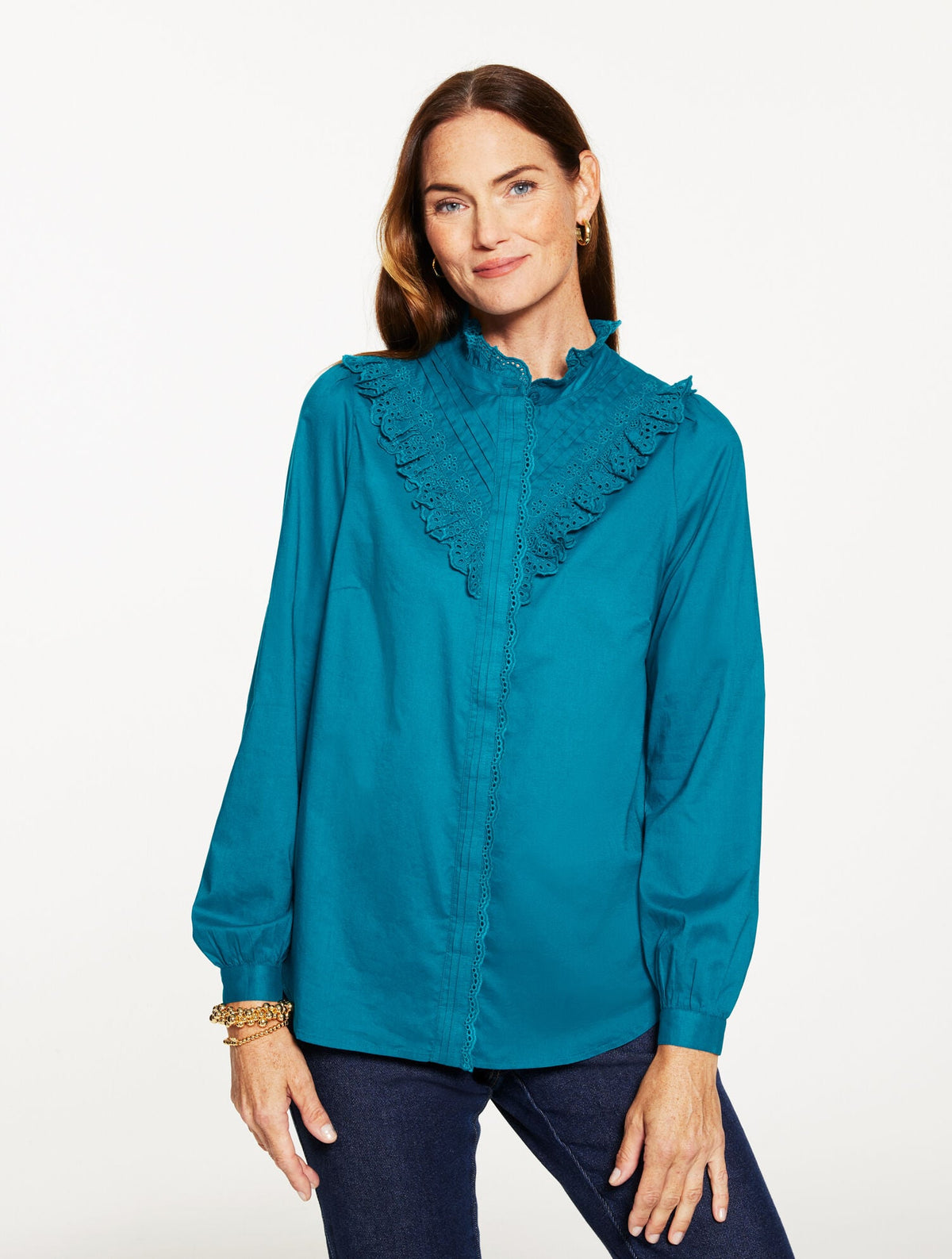 EYELET RUFFLE BUTTON FRONT TOP
