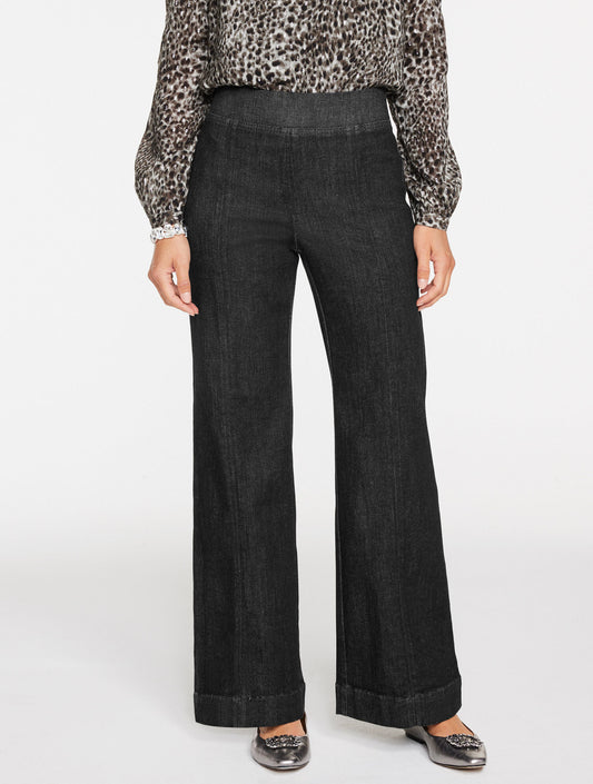 FLARE LEG PULL-ON TRAVEL JEANS - CRESCENT WASH