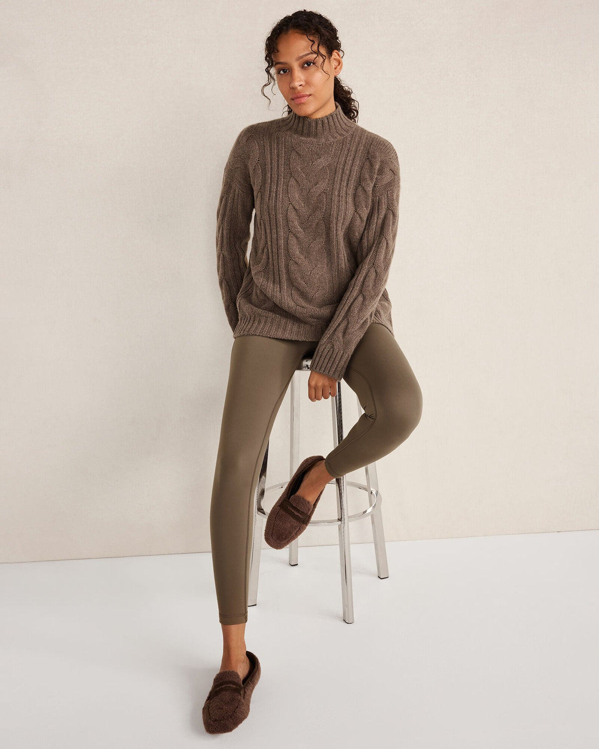 CASHMERE CABLE MOCKNECK SWEATER
