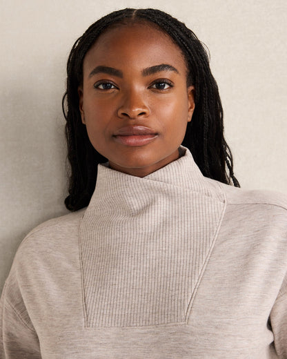 FLEECE CROSSOVER SWEATSHIRT