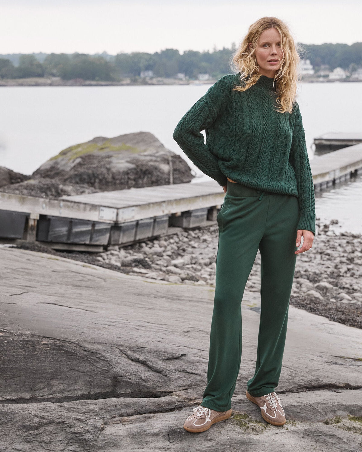 FLEECE STRAIGHT LEG PANTS
