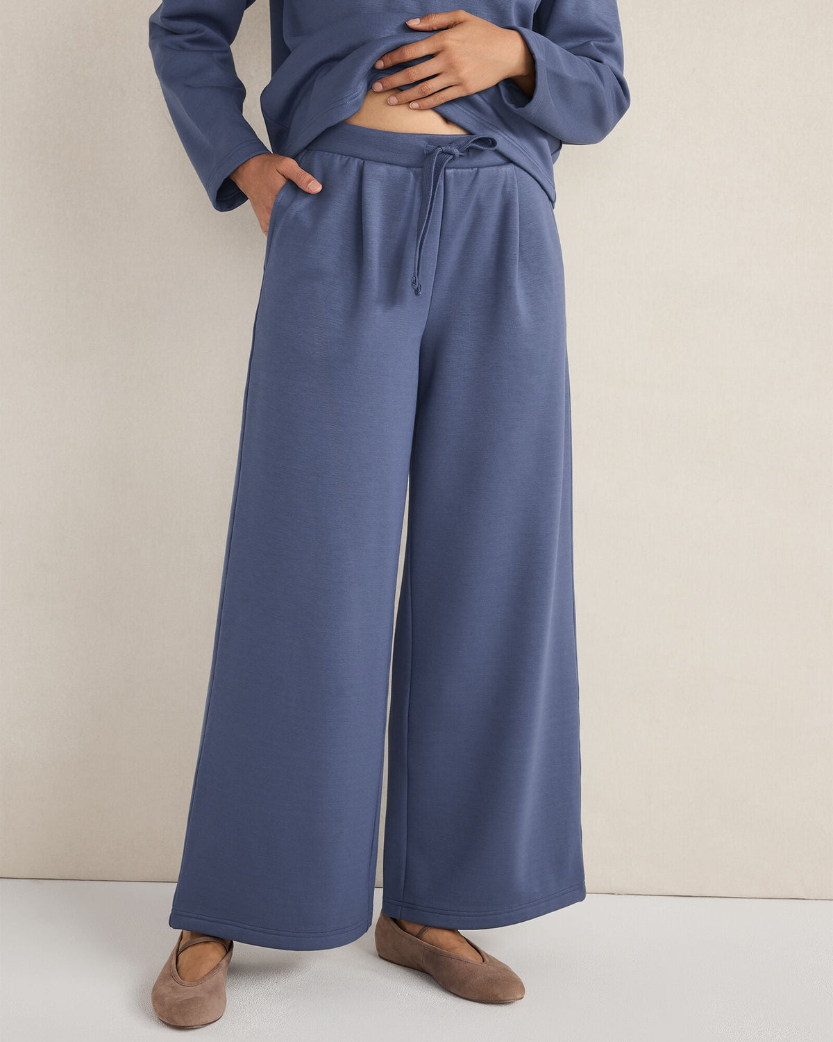 SOFT-BRUSHED FLEECE WIDE LEG PANTS