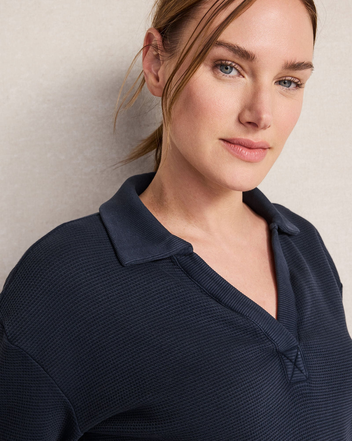 ORGANIC COTTON WAFFLE JOHNNY COLLAR TOP