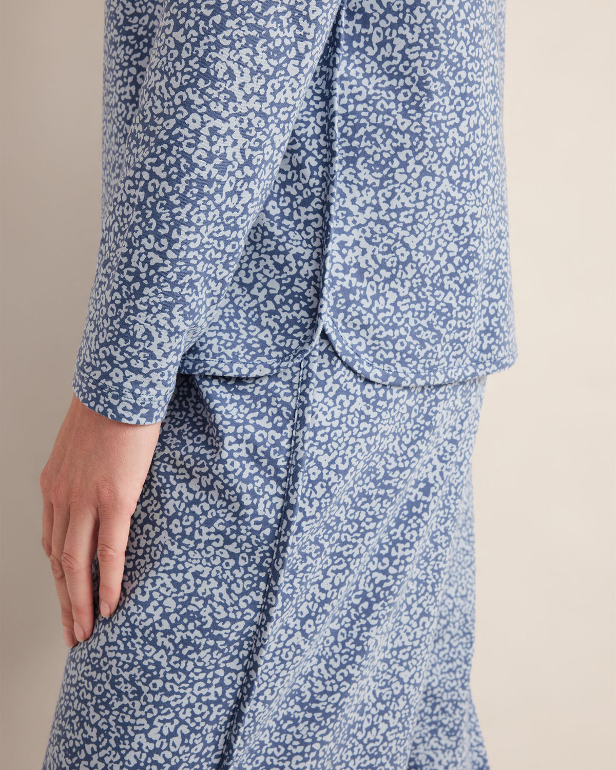 ORGANIC COTTON JERSEY ANIMAL PRINT PAJAMA TOP