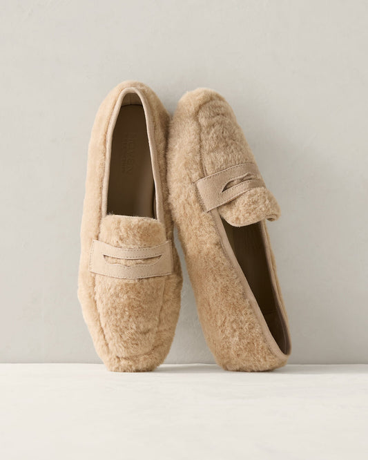 SHERPA AND LEATHER MOCCASINS