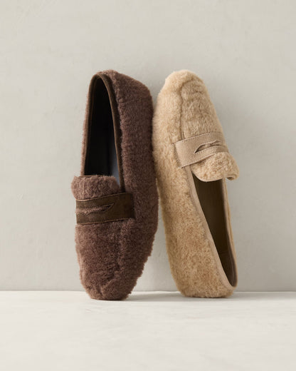 SHERPA AND LEATHER MOCCASINS
