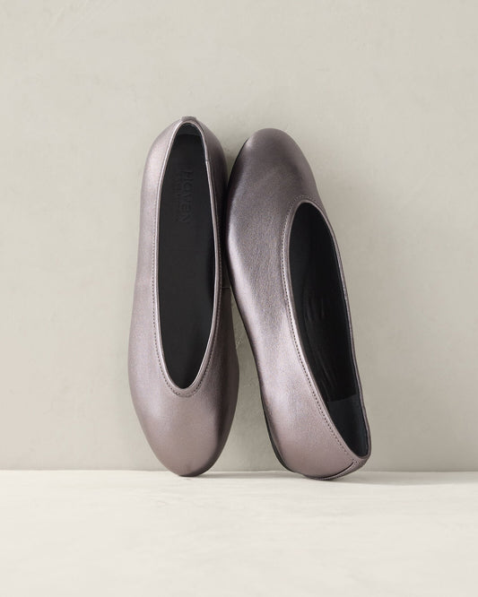 SOFT LEATHER BALLET FLATS