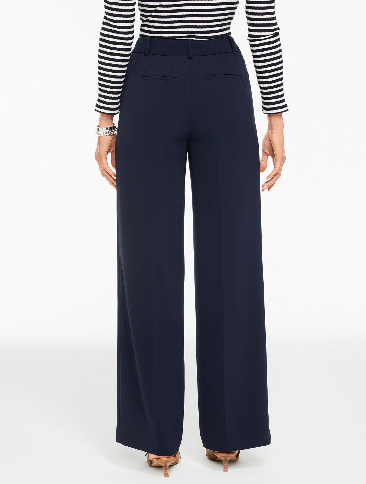 WIDE LEG POLISHED CREPE PANTS