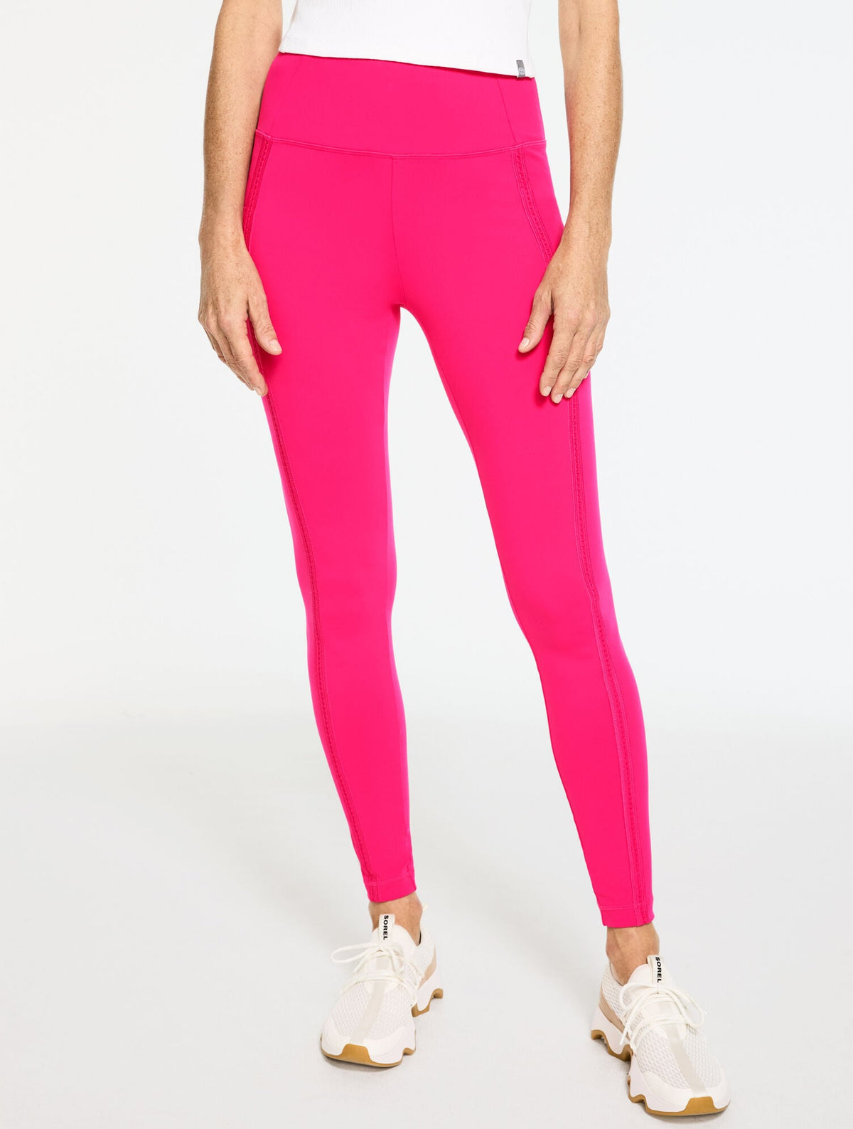 PERFORMANCE COMPRESSION LEGGINGS - PICOT TRIM