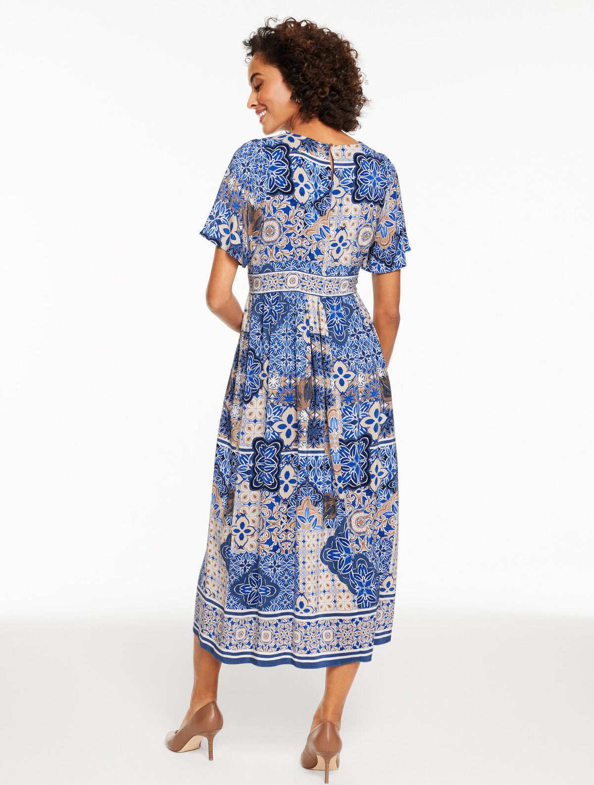 SHORT SLEEVE FIT & FLARE DRESS - CASABLANCA