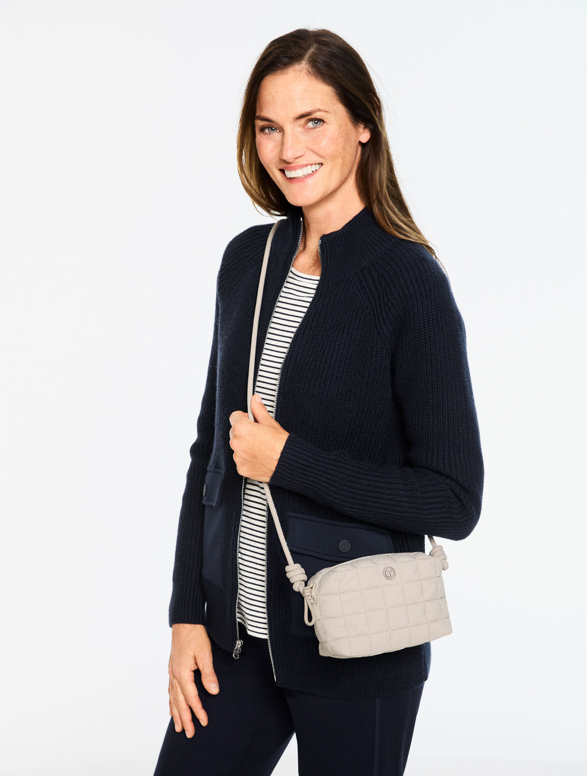 T BY TALBOTS QUILTED NYLON CROSSBODY