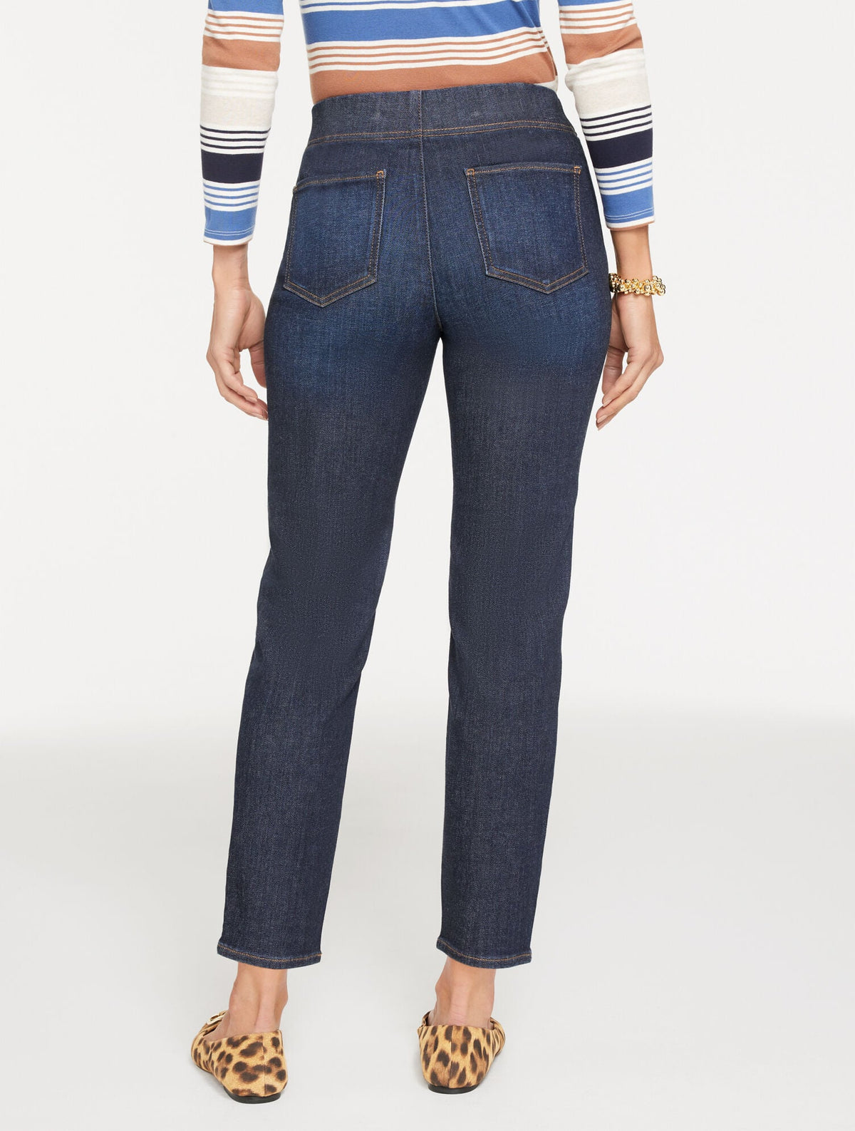 SLIM ANKLE PULL-ON TRAVEL JEANS - ASBURY WASH
