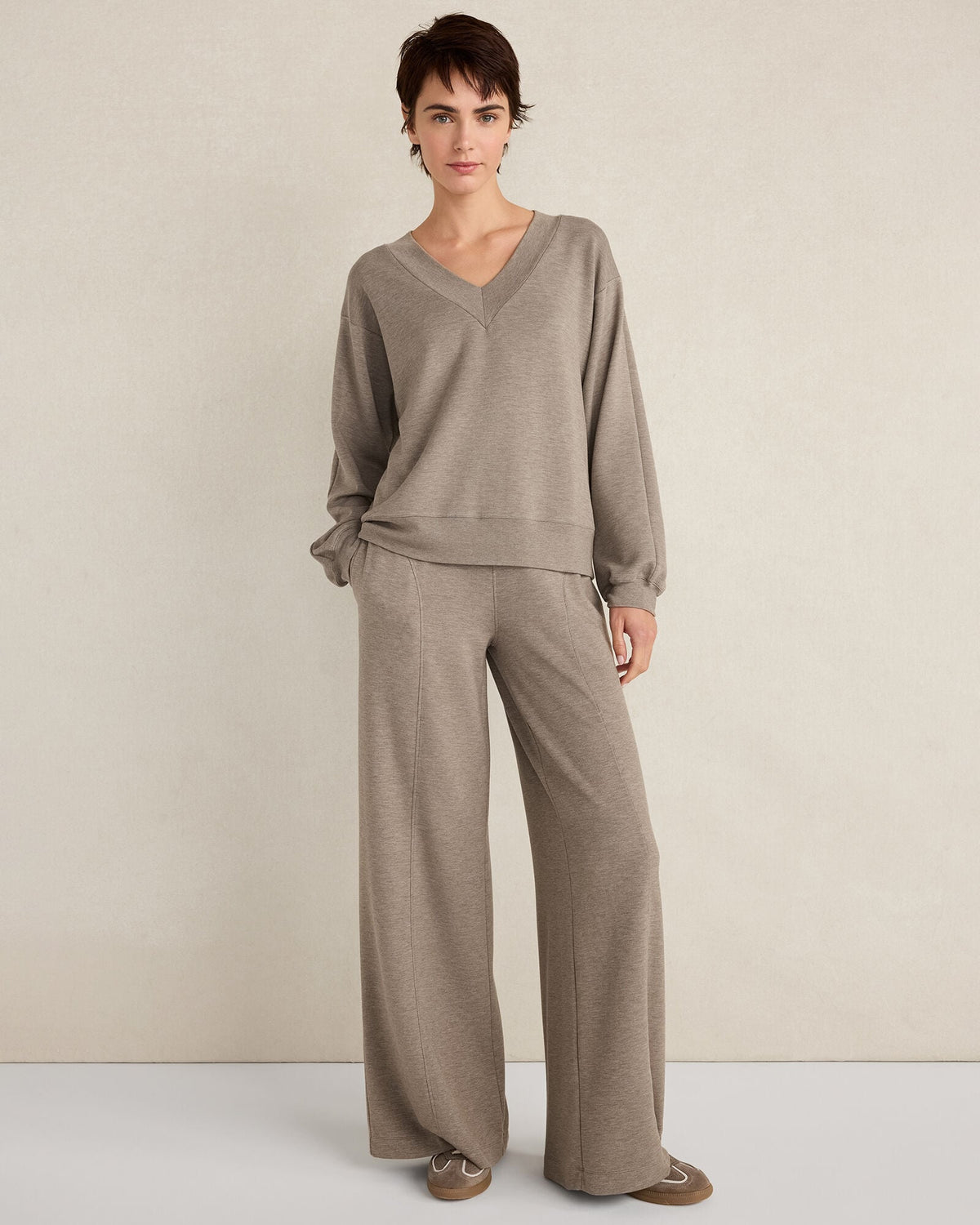 SOFT KNIT WIDE LEG PANTS