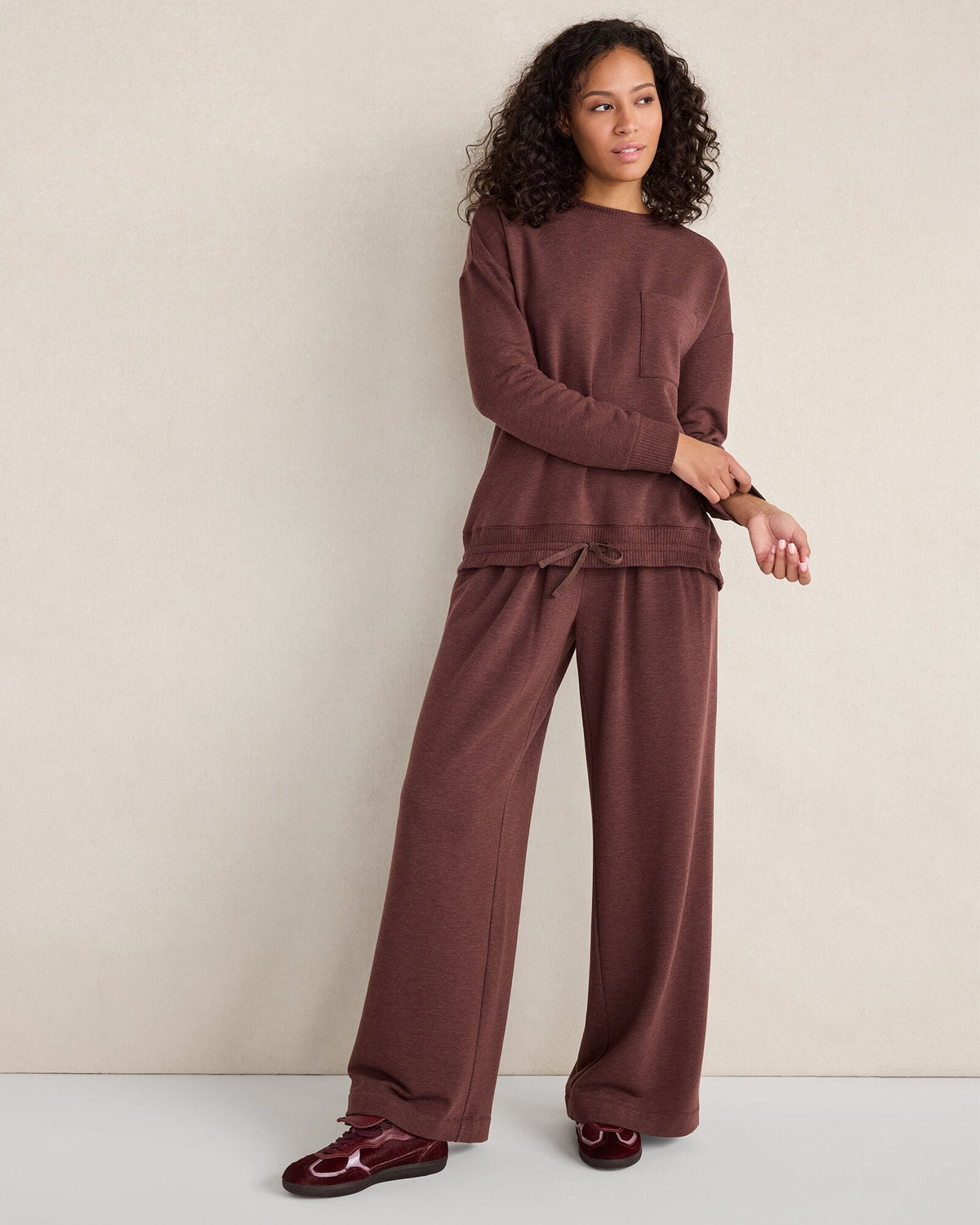 FLEECE CINCHED CREWNECK