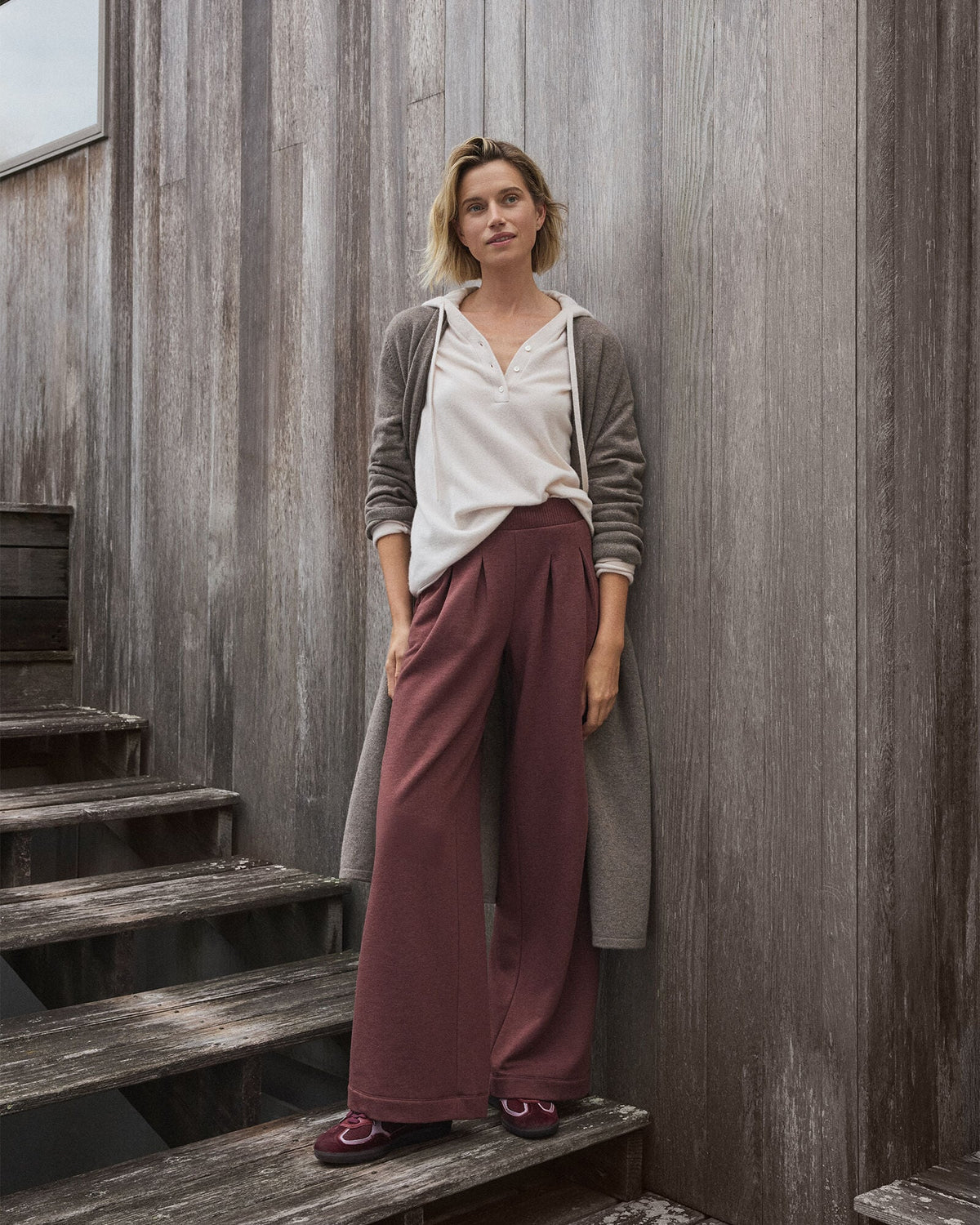 FLEECE PLEATED WIDE LEG PANTS