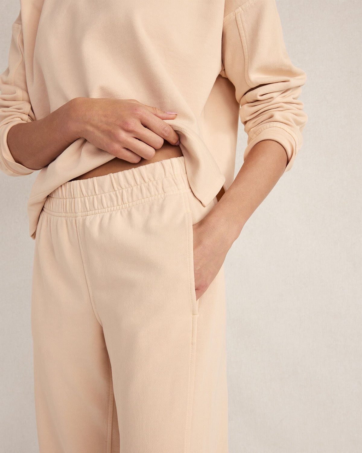 ORGANIC COTTON TERRY BARREL LEG PANTS